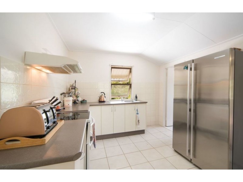 LOT 86 WHITSUNDAY DRIVE, Bloomsbury QLD 4799