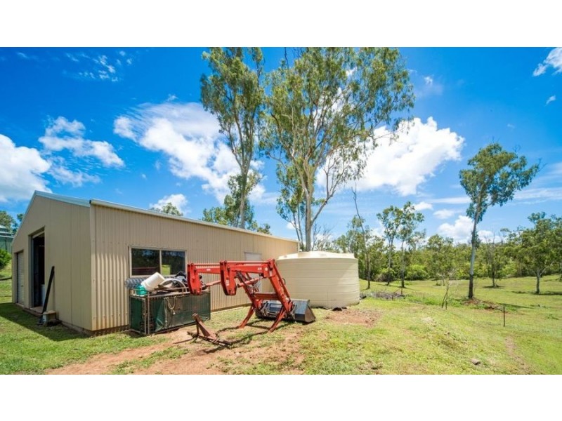 LOT 86 WHITSUNDAY DRIVE, Bloomsbury QLD 4799