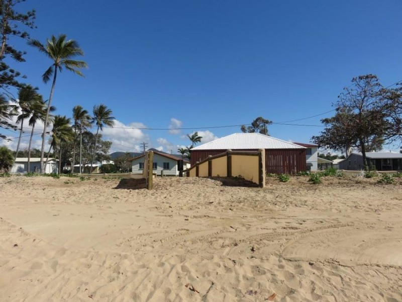 25 NIELSEN PARADE, Midge Point QLD 4799