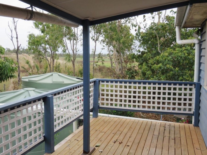 25 CAPING ROAD, Bloomsbury QLD 4799