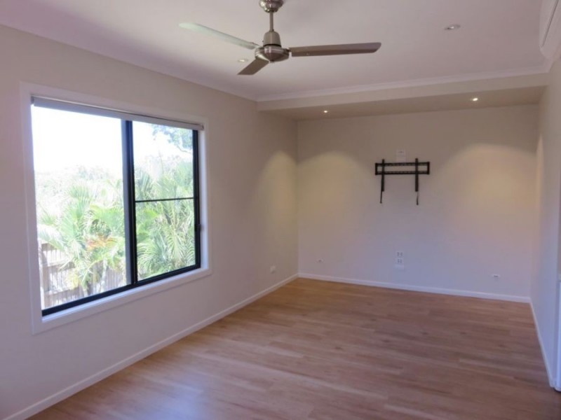 9 SPINNAKER COURT, Cannonvale QLD 4802