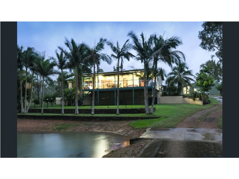 4 LAWSON ST, Midge Point QLD 4799
