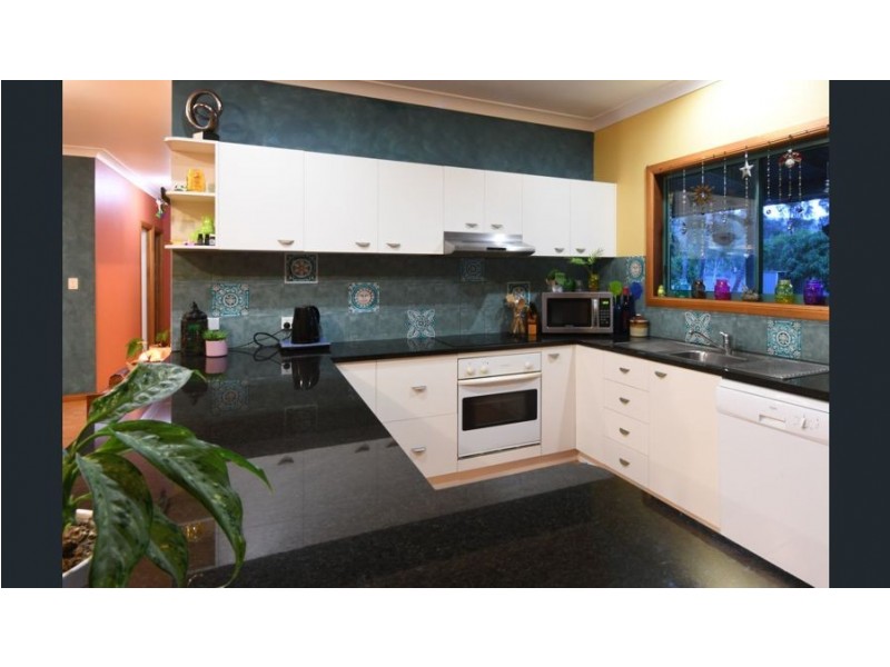 4 LAWSON ST, Midge Point QLD 4799