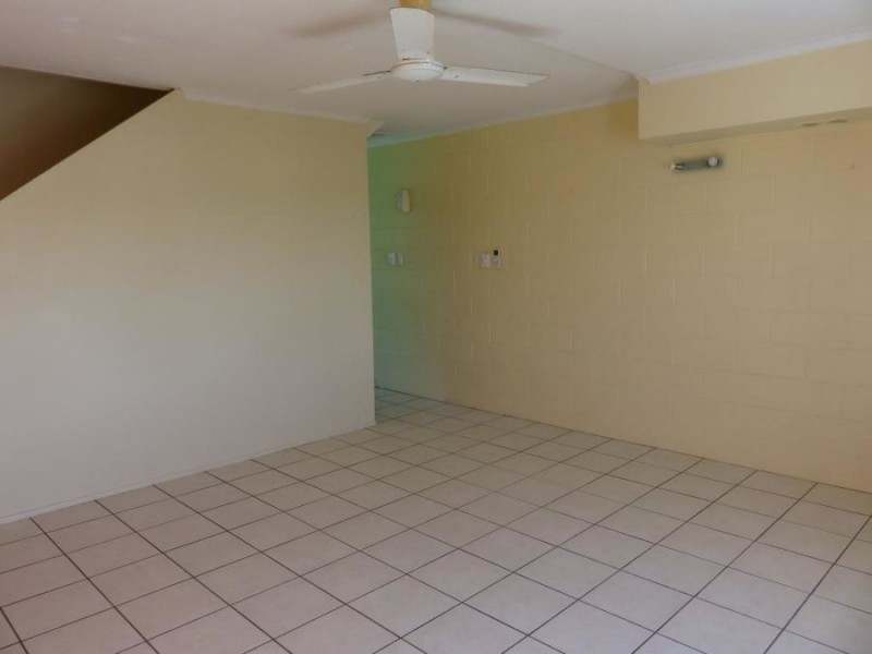 UNIT 79/3 ESHELBY DRIVE, Cannonvale QLD 4802