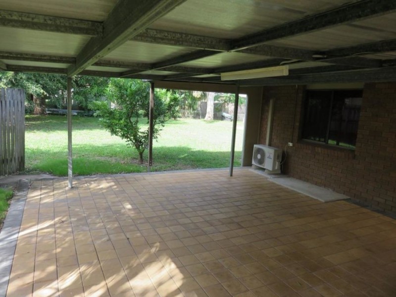 30 HANSEN DRIVE, Proserpine QLD 4800