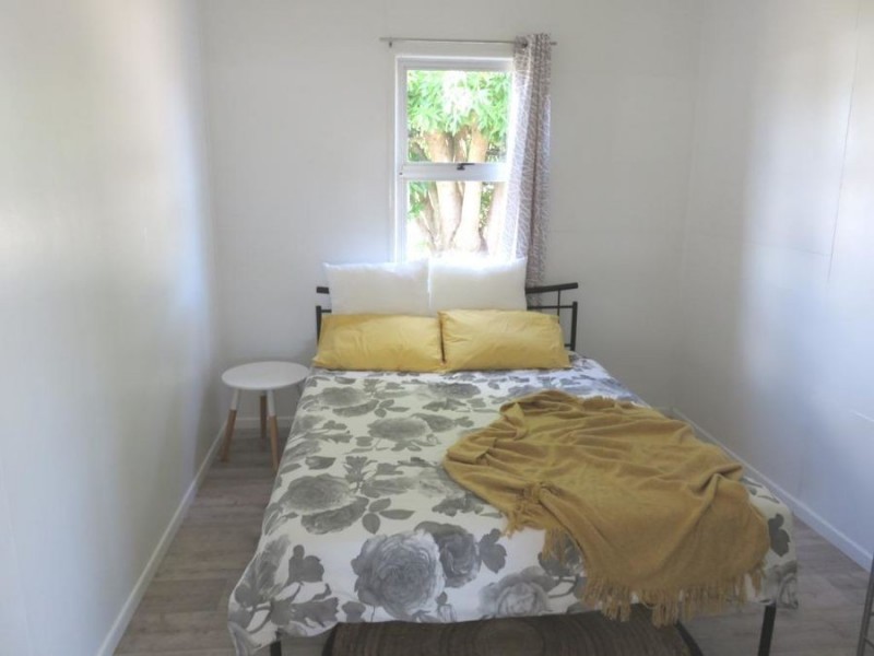 12 CROKER, St Helens Beach QLD 4798