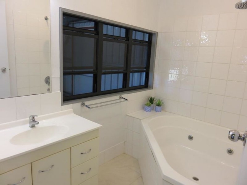 46 MARINE PARADE, Midge Point QLD 4799