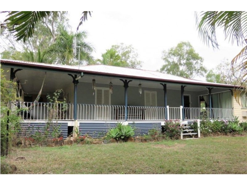 92 LELONA DRIVE, Bloomsbury QLD 4799