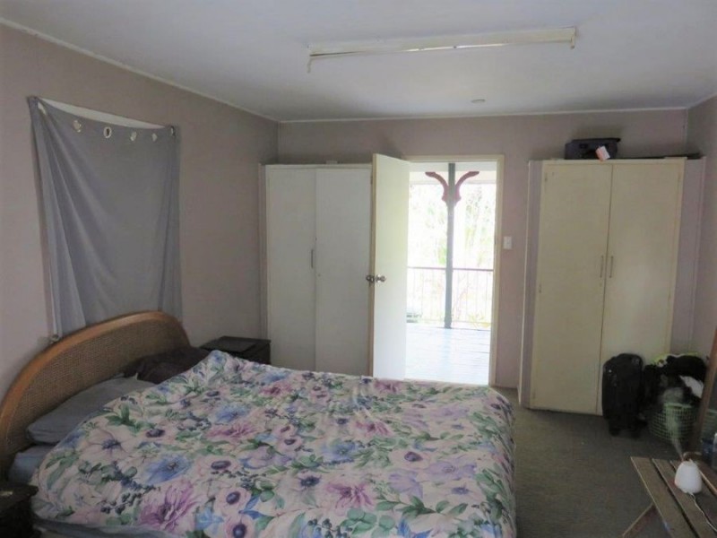 92 LELONA DRIVE, Bloomsbury QLD 4799