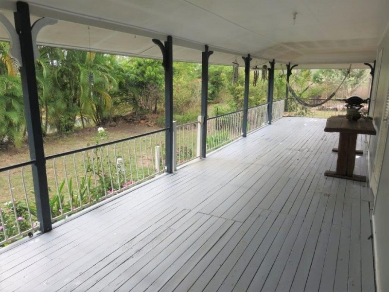 92 LELONA DRIVE, Bloomsbury QLD 4799