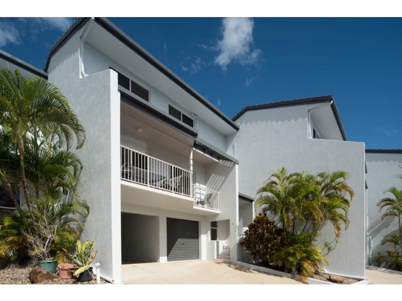 UNIT 7 REEFSIDE VILLAS 12 ESHEBLY DRIVE, Cannonvale QLD 4802