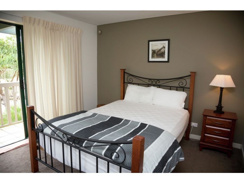 UNIT 1447 CASCADE CONDOMINIUMS LAGUNA QUAYS, Laguna Quays QLD 4800