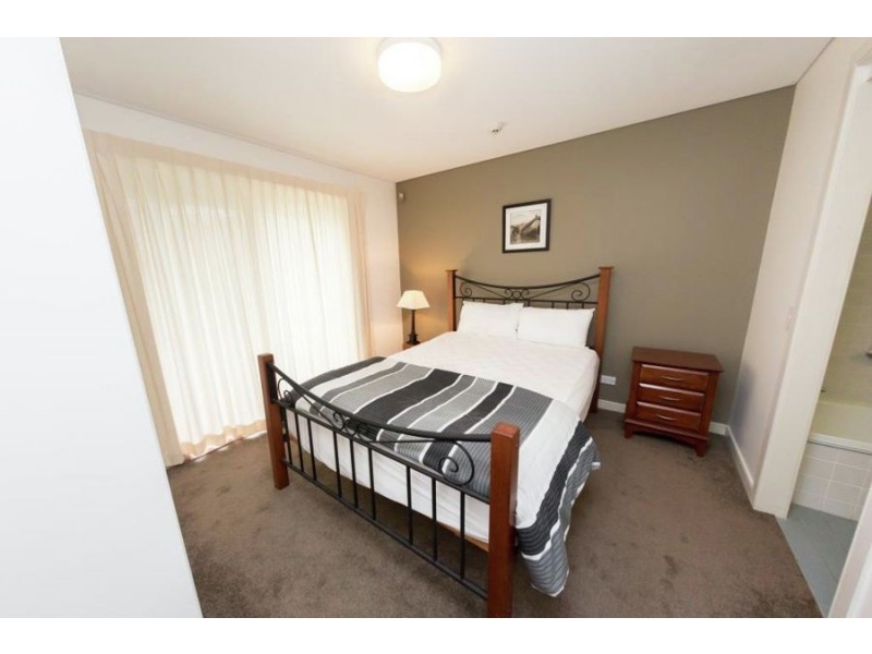 UNIT 1447 CASCADE CONDOMINIUMS LAGUNA QUAYS, Laguna Quays QLD 4800
