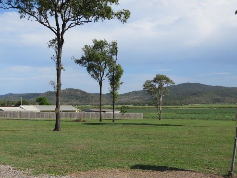 11 REDHILL ROAD, Calen QLD 4798