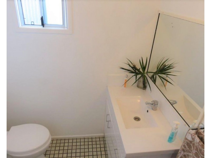 14 SHANNON ST, Midge Point QLD 4799