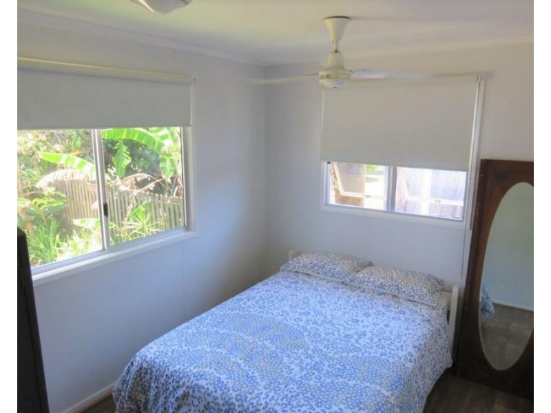14 SHANNON ST, Midge Point QLD 4799