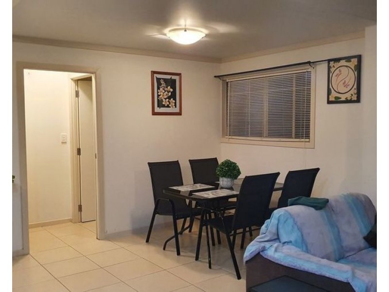 18 CARLISLE CRESCENT, Bloomsbury QLD 4799