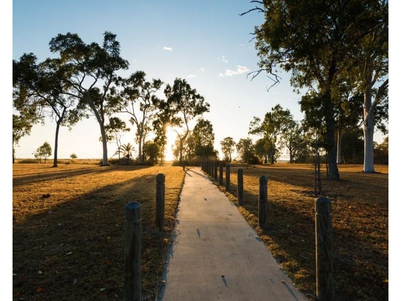 42 A CONDER PARADE, Midge Point QLD 4799