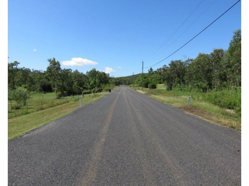130 LELONA DRIVE, Bloomsbury QLD 4799