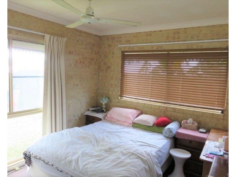 UNIT 4/9 DUELL ROAD, Cannonvale QLD 4802