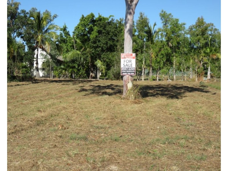 38 MARINE PARADE, Midge Point QLD 4799
