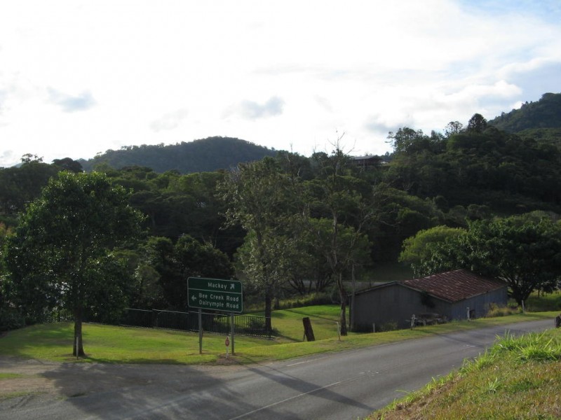 2 HOWIE  STREET EUNGELLA 4757, Whitsundays QLD 4802