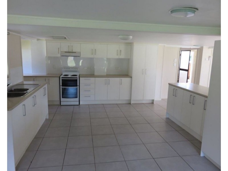 7 NIELSEN PARADE, Midge Point QLD 4799
