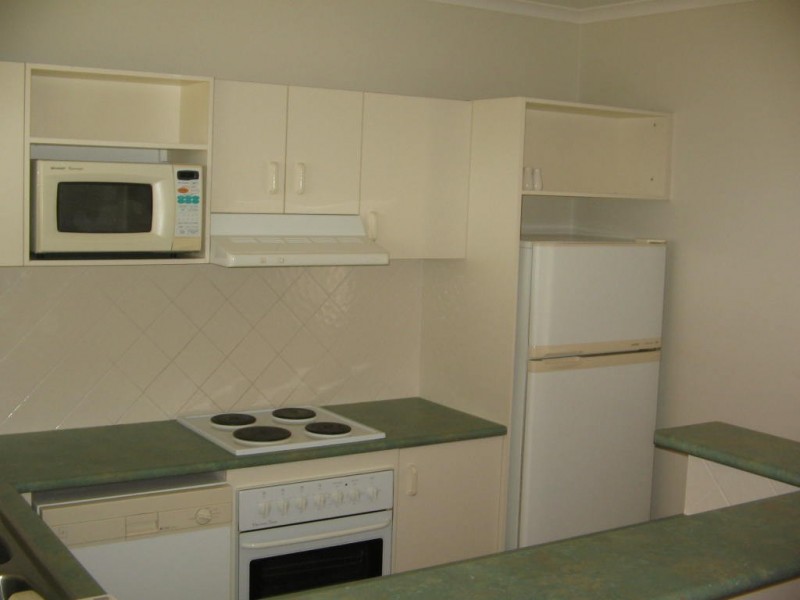 UNIT 30  REEFSIDE VILLAS CANNONVALE, Whitsundays QLD 4802
