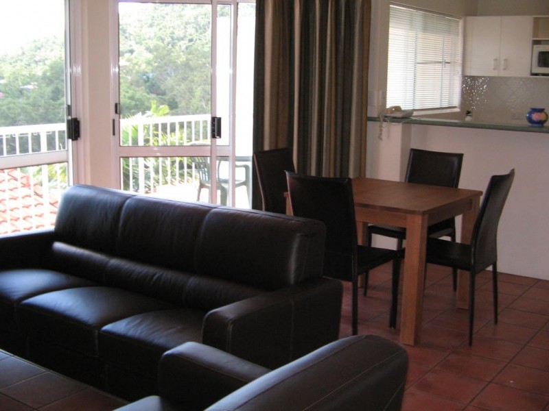 UNIT 30  REEFSIDE VILLAS CANNONVALE, Whitsundays QLD 4802