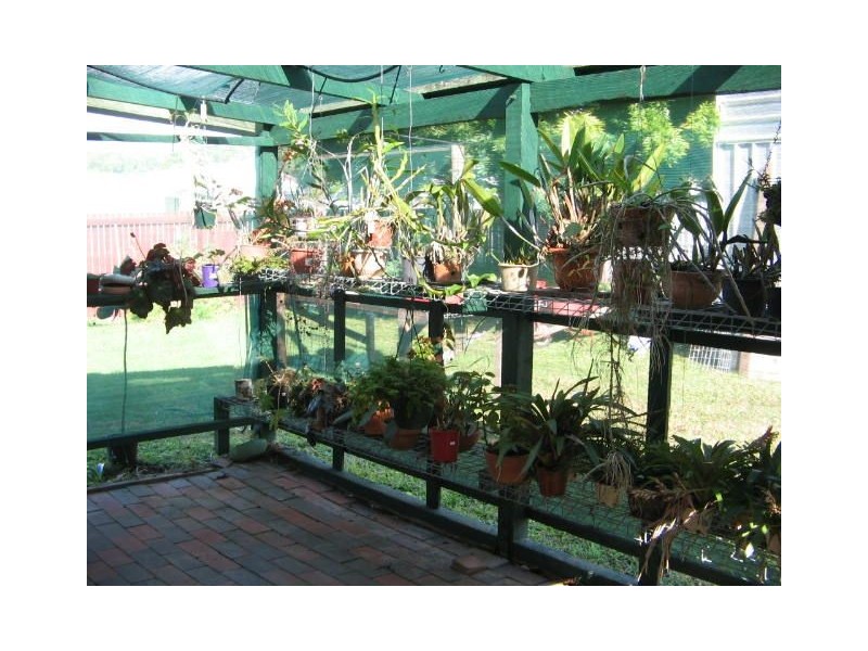 4 BURTON ST, Midge Point QLD 4799