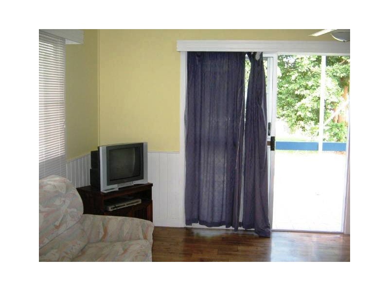 2 BURTON ST. MIDGE POINT, Whitsundays QLD 4802