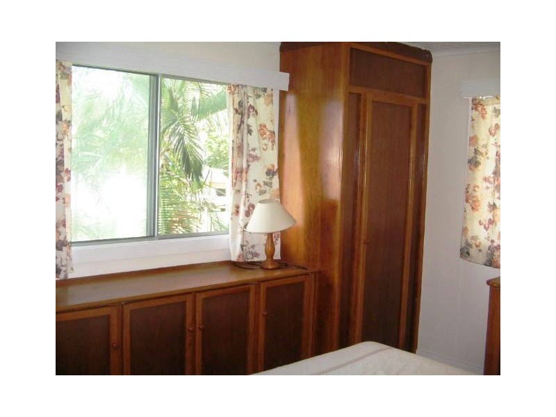 2 BURTON ST. MIDGE POINT, Whitsundays QLD 4802