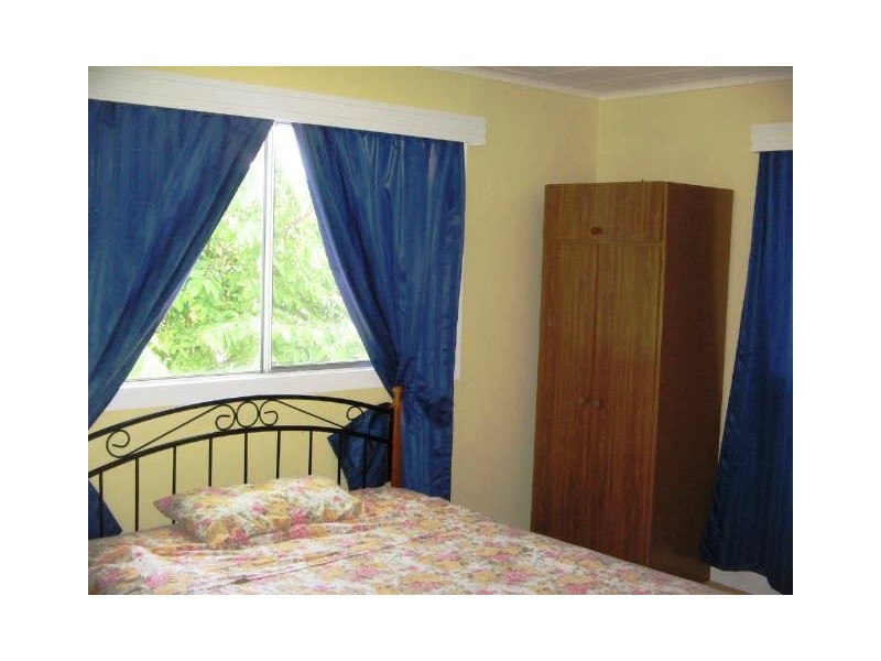 2 BURTON ST. MIDGE POINT, Whitsundays QLD 4802