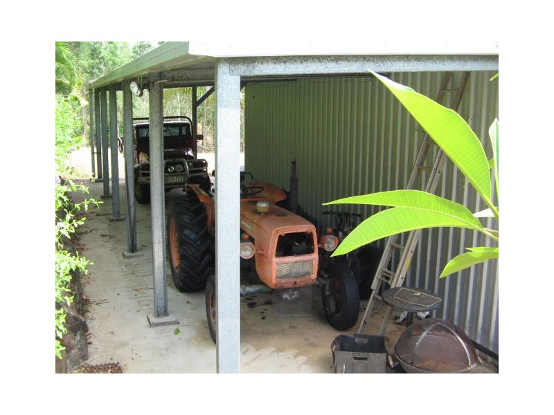 LOT 31 MIDGE POINT ROAD. MIDGE POINT, Whitsundays QLD 4802
