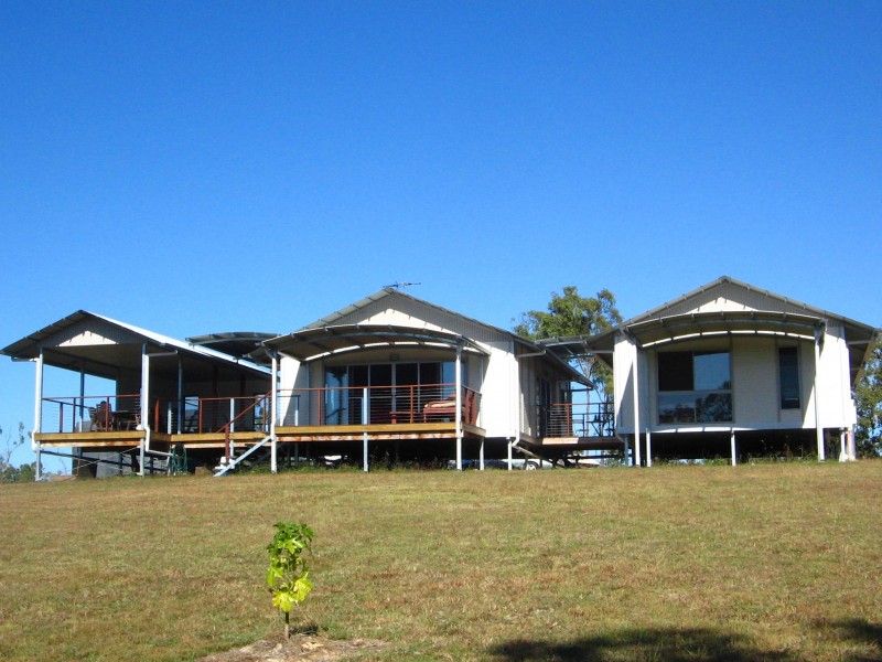 660 MIDGE POINT RD MIDGE PT 4799, Whitsundays QLD 4802