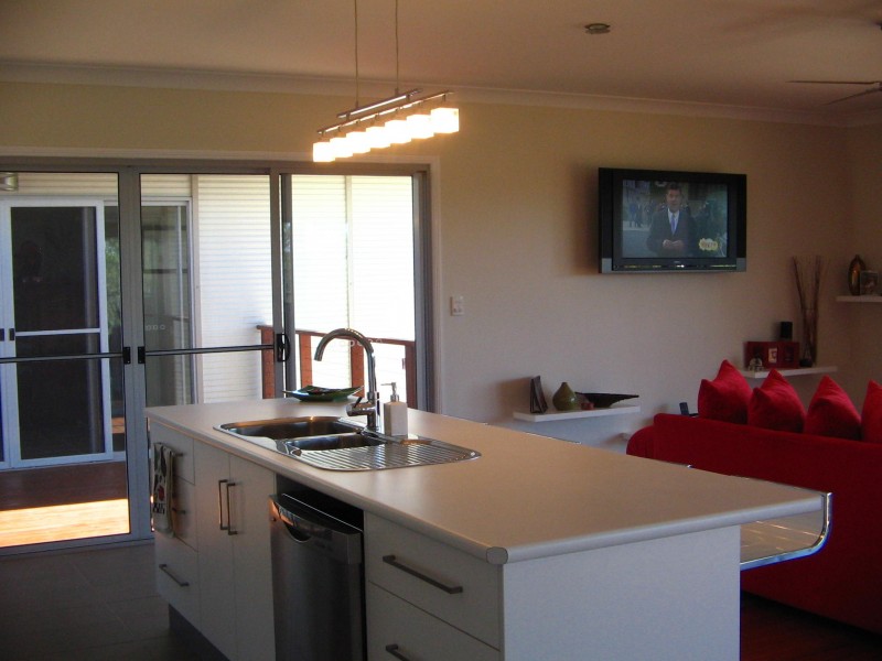 660 MIDGE POINT RD MIDGE PT 4799, Whitsundays QLD 4802