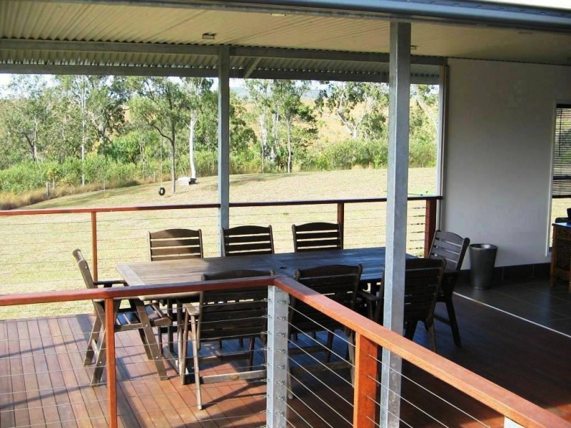 660 MIDGE POINT RD MIDGE PT 4799, Whitsundays QLD 4802