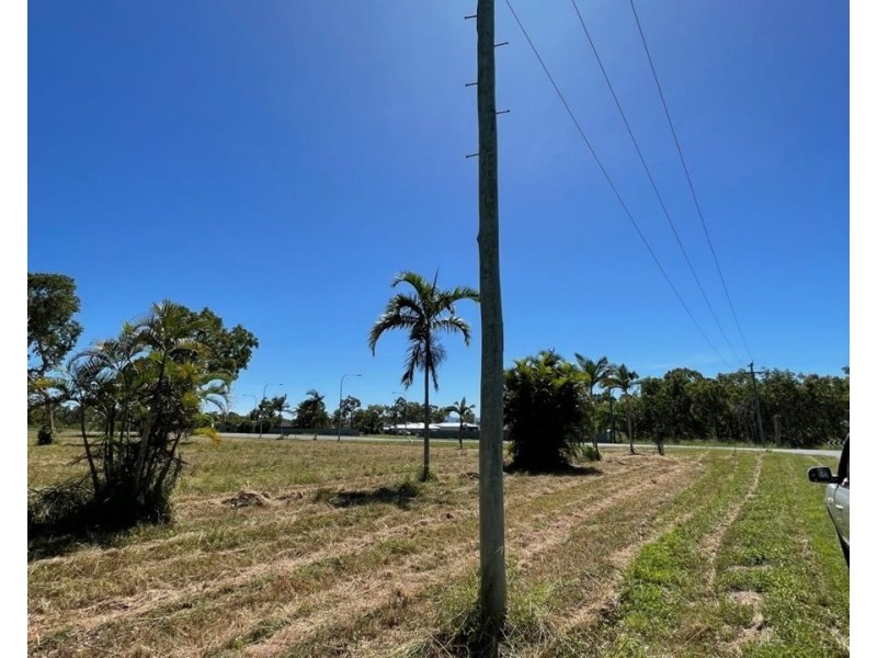 LOT 2 (43) CONDER PARADE, Midge Point QLD 4799
