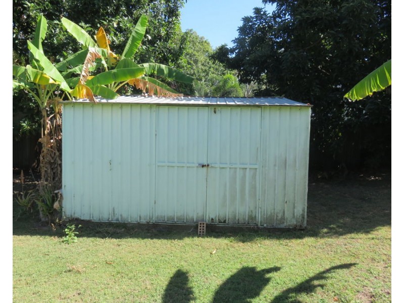 15 PETERS AVE, Midge Point QLD 4799