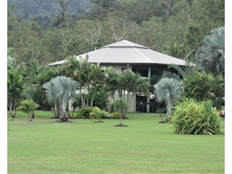 13 DE BONI RD, Gregory River QLD 4800