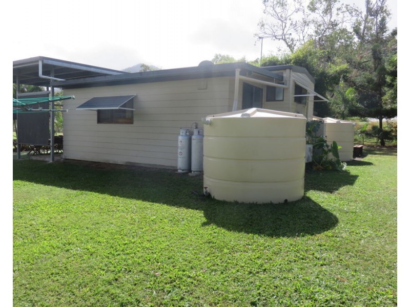 13 DE BONI RD, Gregory River QLD 4800