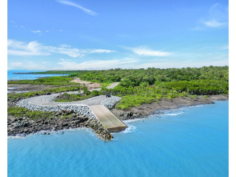 LOT 7 & 8 LAHAN EST. LAGUNA QUAYS, Laguna Quays QLD 4800