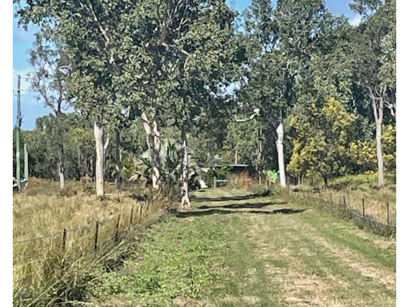 1424 Midge Point Rd, Midge Point QLD 4799