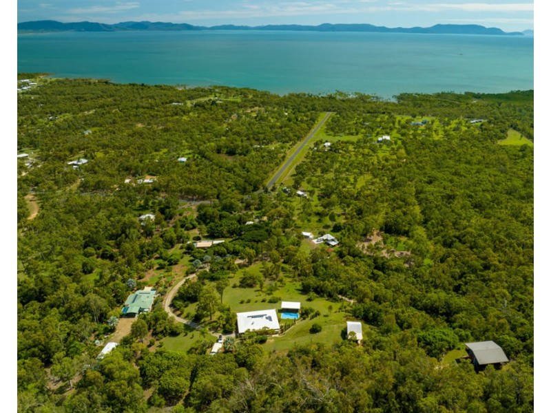 11 O’FLYNN CRESCENT, Midge Point QLD 4799