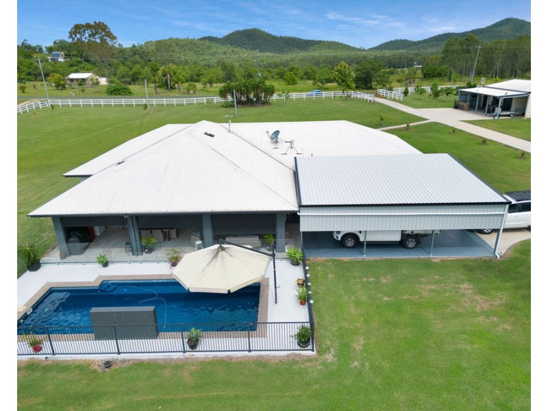 43 LINDEMAN DRIVE, Bloomsbury QLD 4799