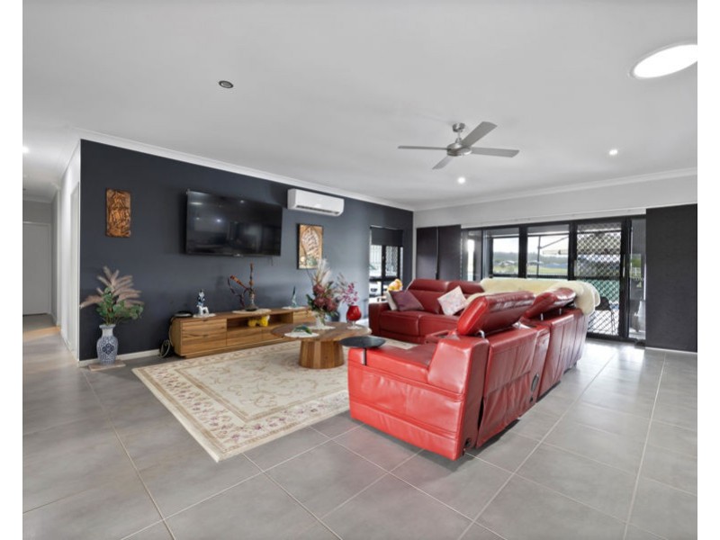 43 LINDEMAN DRIVE, Bloomsbury QLD 4799