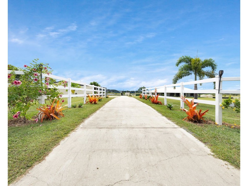 43 LINDEMAN DRIVE, Bloomsbury QLD 4799