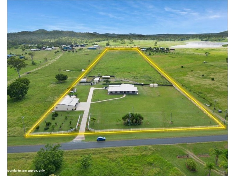 43 LINDEMAN DRIVE, Bloomsbury QLD 4799