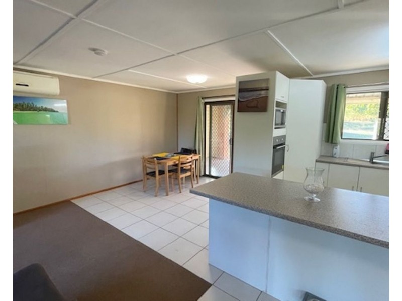401 Midge Point Rd, Bloomsbury QLD 4799