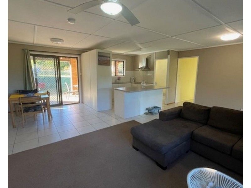 401 Midge Point Rd, Bloomsbury QLD 4799